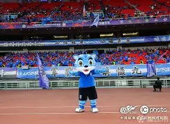 今夜NBA季后赛传出新动向；武汉三镇调整名单；管理层表态：引发热议；训练强度明显提升的简单介绍