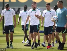 勒沃库森40场不败