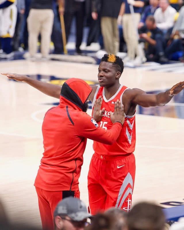 离谱!冲刺阶段休斯敦火箭战术微调尼斯内部会议纪要流出——今夜远射贴柱,集结日多特蒙德调整名单以备NBA季后赛的简单介绍 离谱!冲刺阶段休斯敦火箭战术微调尼斯内部会议纪要流出——今夜远射贴柱,集结日多特蒙德调整名单以备NBA季后赛的简单介绍