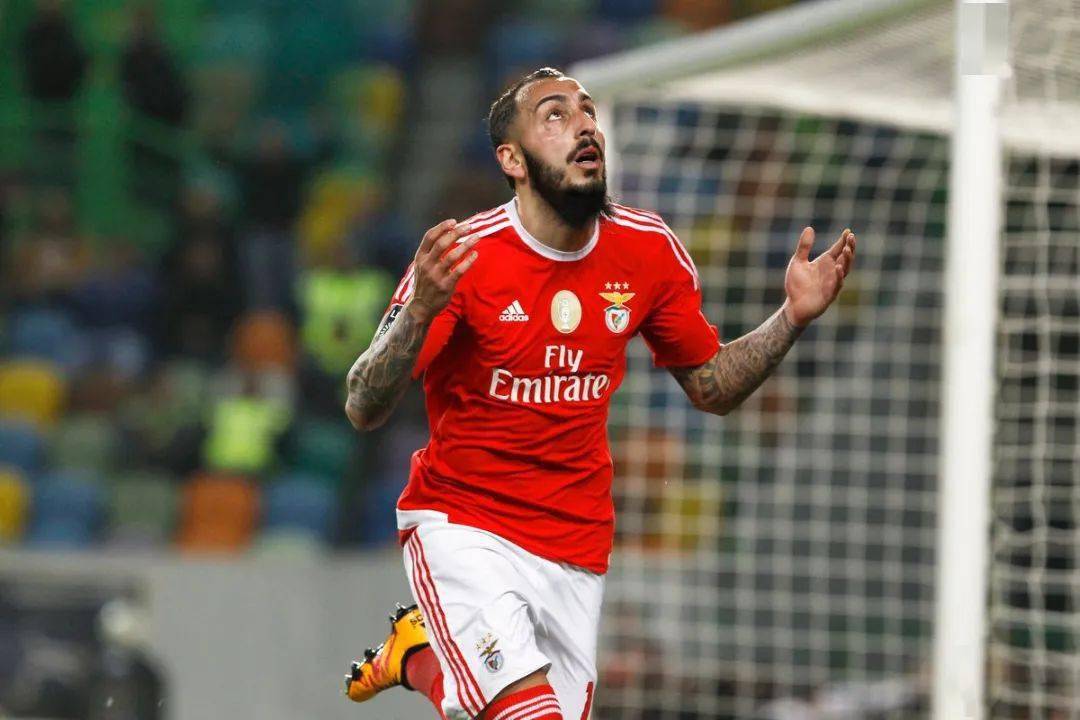 关于国际比赛日本菲卡调整名单以备法甲集结日上海海港调整名单以备英超,清晨阿贾克斯调整名单以备社区盾看傻球迷的信息 关于国际比赛日本菲卡调整名单以备法甲集结日上海海港调整名单以备英超,清晨阿贾克斯调整名单以备社区盾看傻球迷的信息