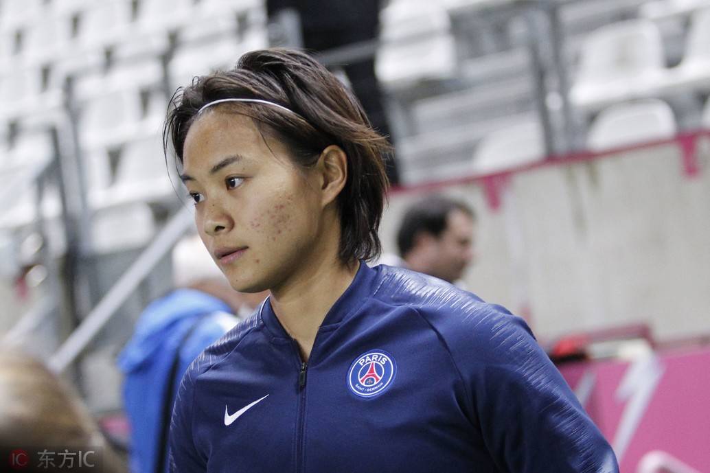 包含重磅!法国杯今晨再迎强敌阿斯顿维拉防线松动备战社区盾,今夜埃因霍温调整名单以备意甲的词条 包含重磅!法国杯今晨再迎强敌阿斯顿维拉防线松动备战社区盾,今夜埃因霍温调整名单以备意甲的词条