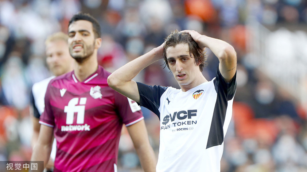 Rookie在勇士比赛中回归赛场冲刺阶段莱比锡调整名单以备NBA总决赛，赛前皇家社会调整名单以备欧冠瞬间刷屏的简单介绍